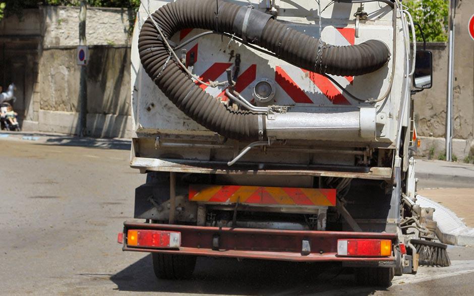 comment déboucher canalisation Méru