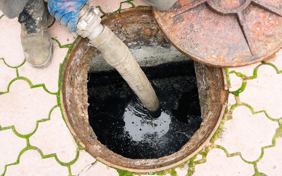 comment déboucher canalisation Méru